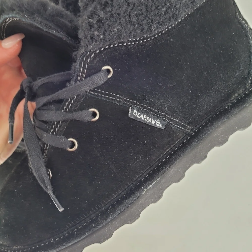 BEARPAW big kids sherpa black booties boots size 5 could fit womens 7